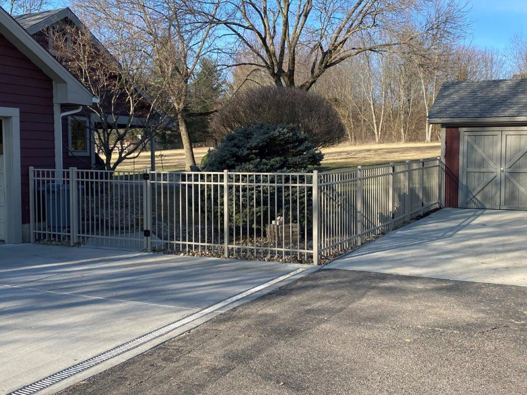 Aluminum Fence Install