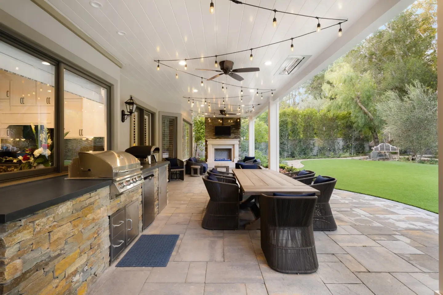Outdoor Kitchen Builder